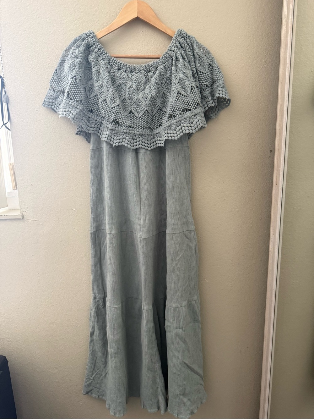 Soft Surroundings Brittsomar Linen Blend Off-Shoulder Crochet Maxi Dress SZ S